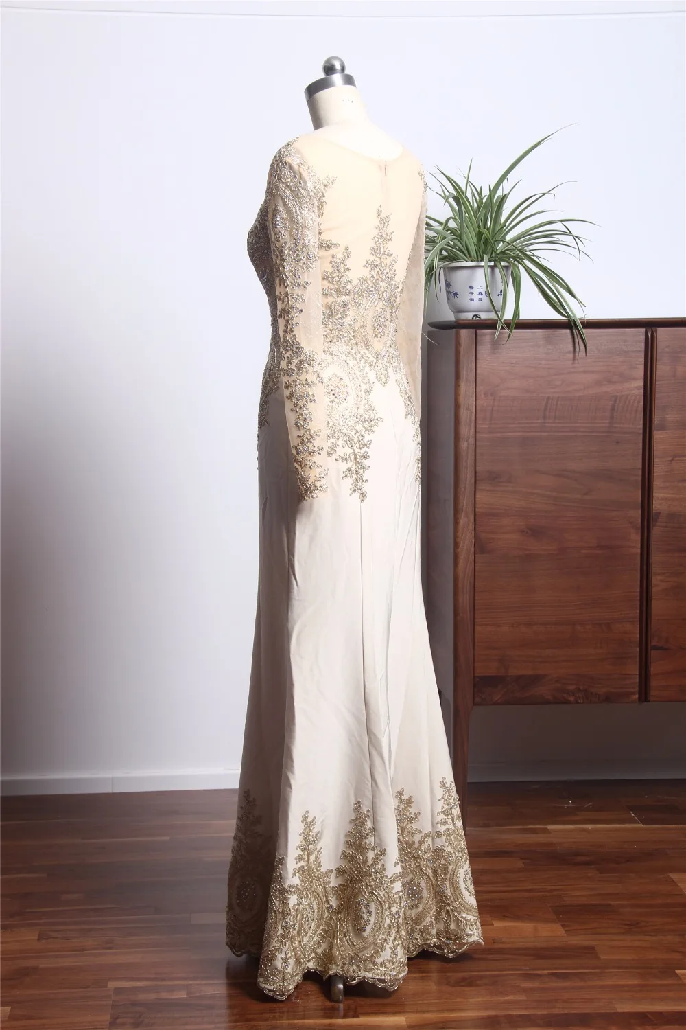 2018 Newest Arabic Long Evening Dresses Sheer Sleeve Lace Appliqued Mermaid Prom Party Gowns | Свадьбы и торжества