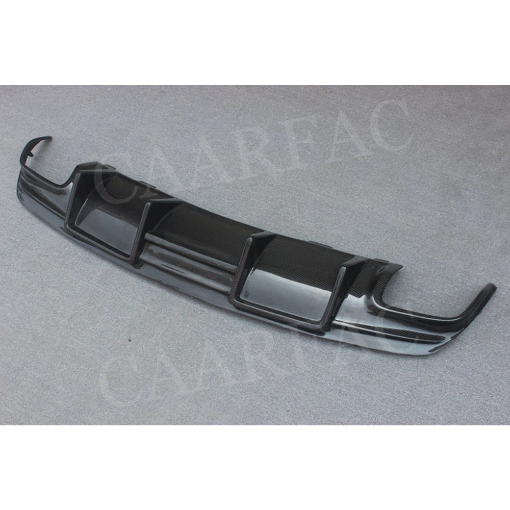 Углеродного волокна заднего бампера для Mercedes Benz CLA класс W117 CLA200 CLA250 CLA260 CLA45 2013- FRP с 4 Выход выхлопных газов
