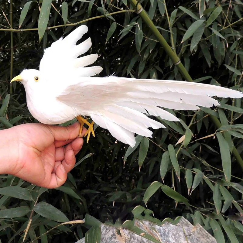 Пенопласт и перья голубя птицы около 20x25 см раскрывающиеся крылья модель Белый