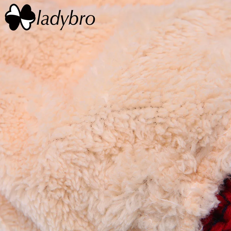 

Ladybro Warm Pom Pom Hat Brand Women Hat Winter Knitted Velvet Stripe Skullies Beanie For Ladies Fashion Music Hat Female