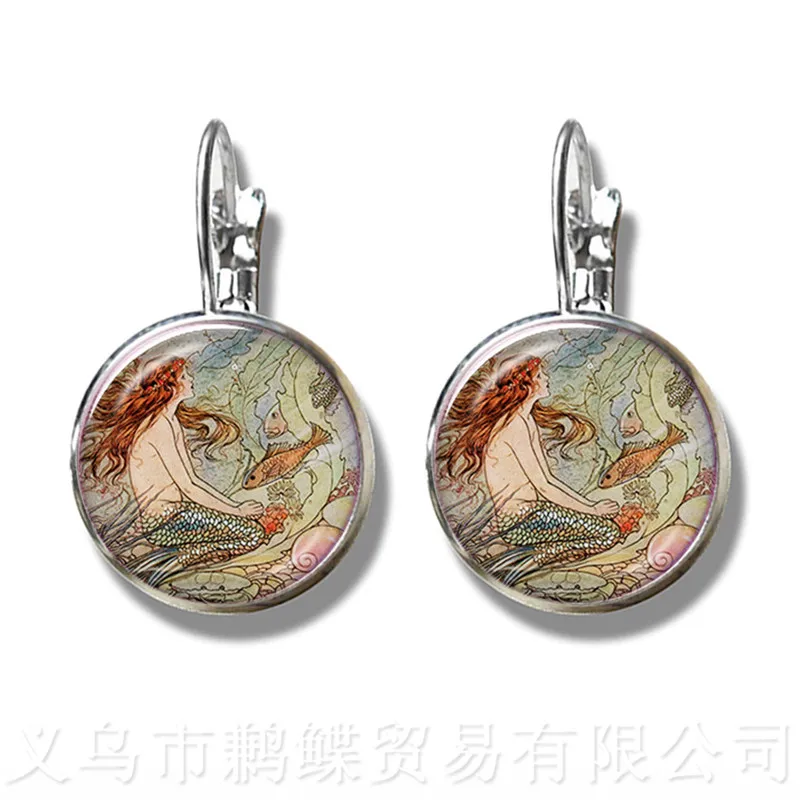 

Mermaid Pattern Earrings New Fashion Round Glass Mermaid Murano 16mm Glass Dome Silver Plated Stud Earrings For Women