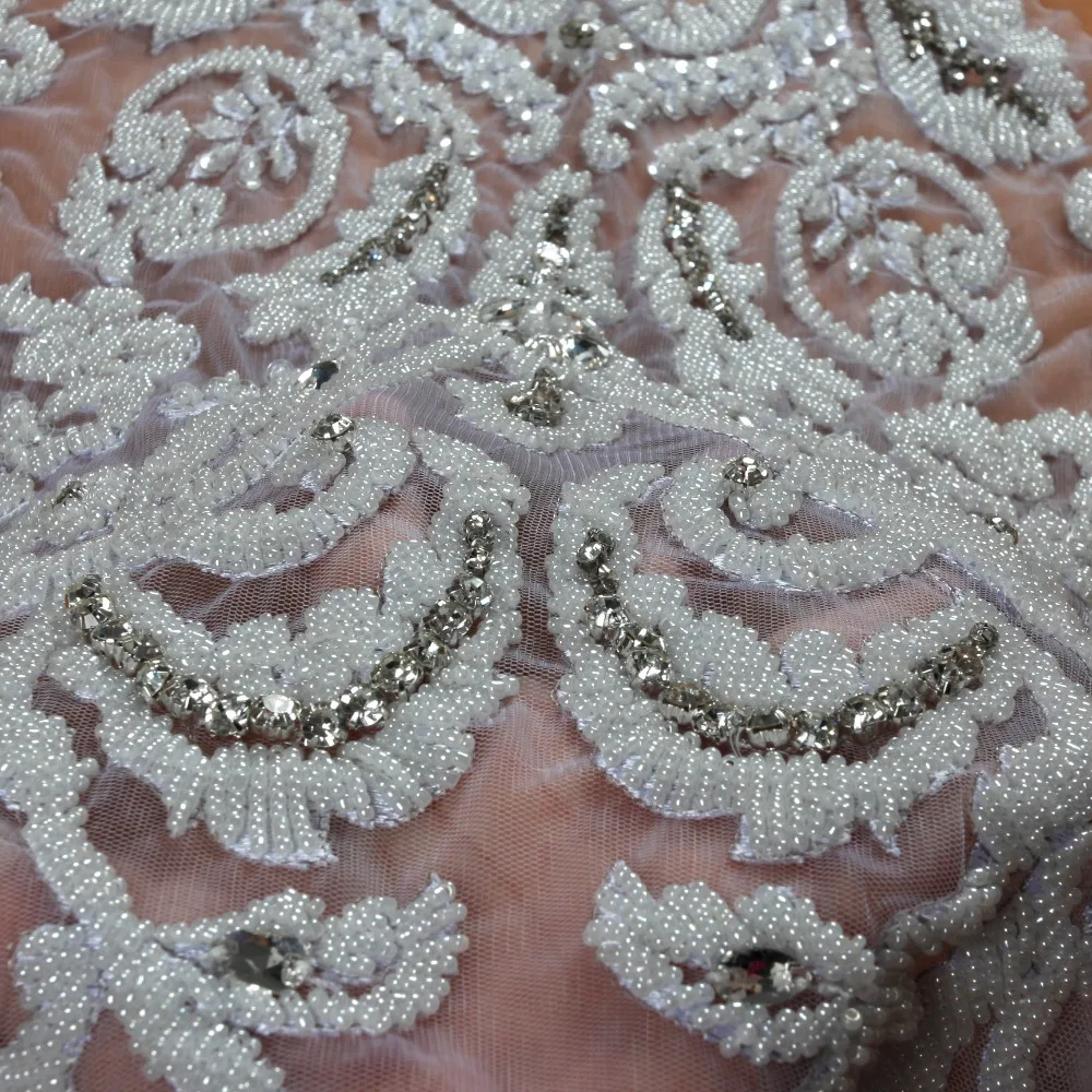 Белый большой узор с тяжелыми бусинами аппликация патч из полиэстера вышивка патч Аксессуары для свадебного платья