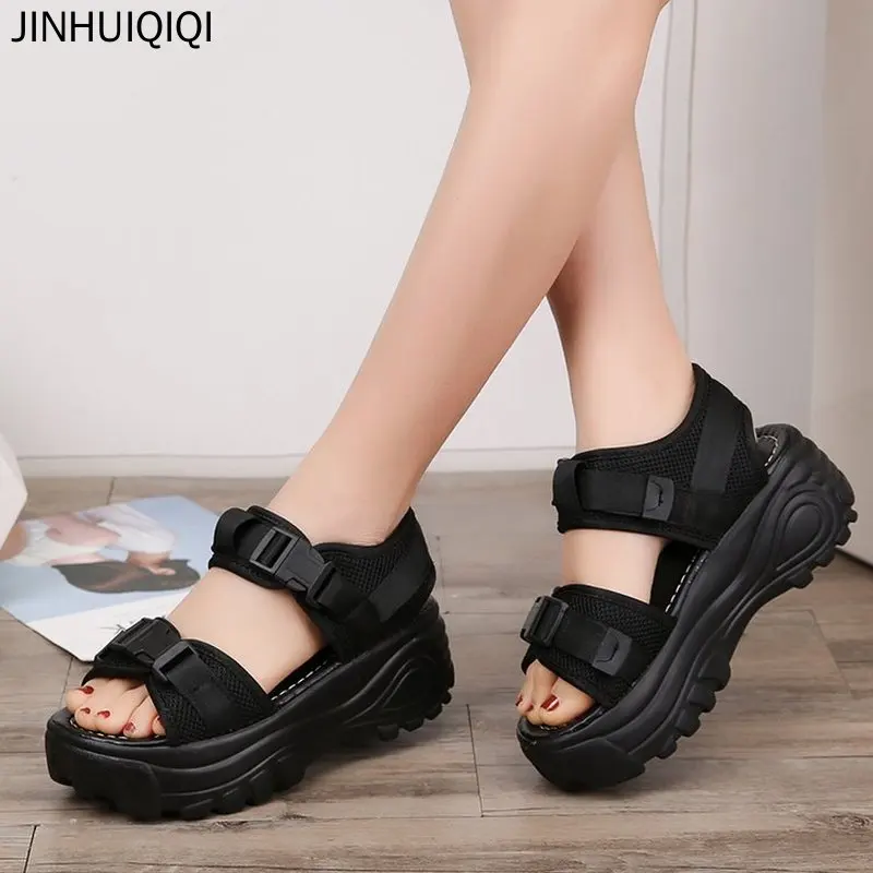 Сандалии гладиаторы женские на платформе модные босоножки массивной танкетке