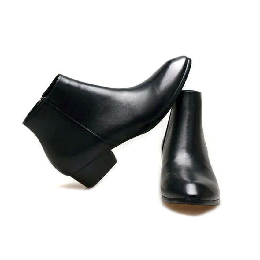 

Men's Shoes