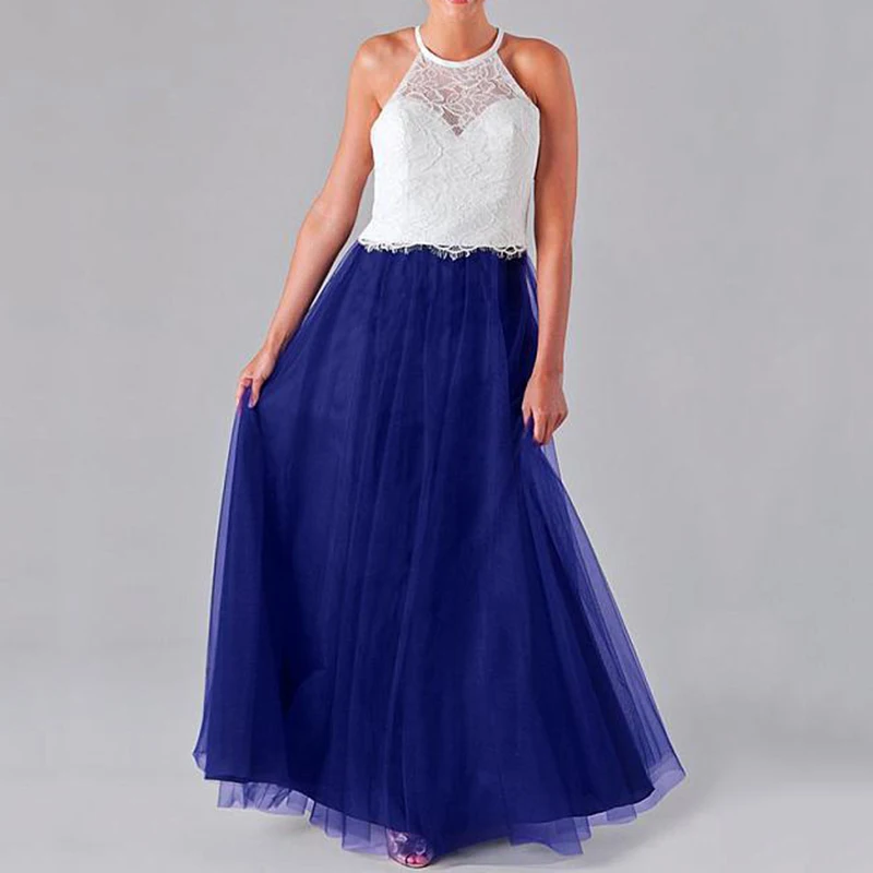 Женское Тюлевое платье на бретельках длинное кружевное синего цвета с лямкой шее