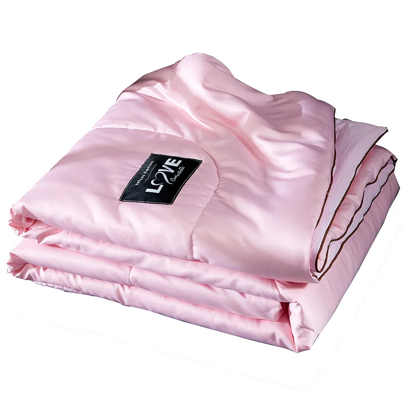 

Stain Silk Comfortber Solid Color Summer Quilt Stylish Modern Warm Soft Quilt