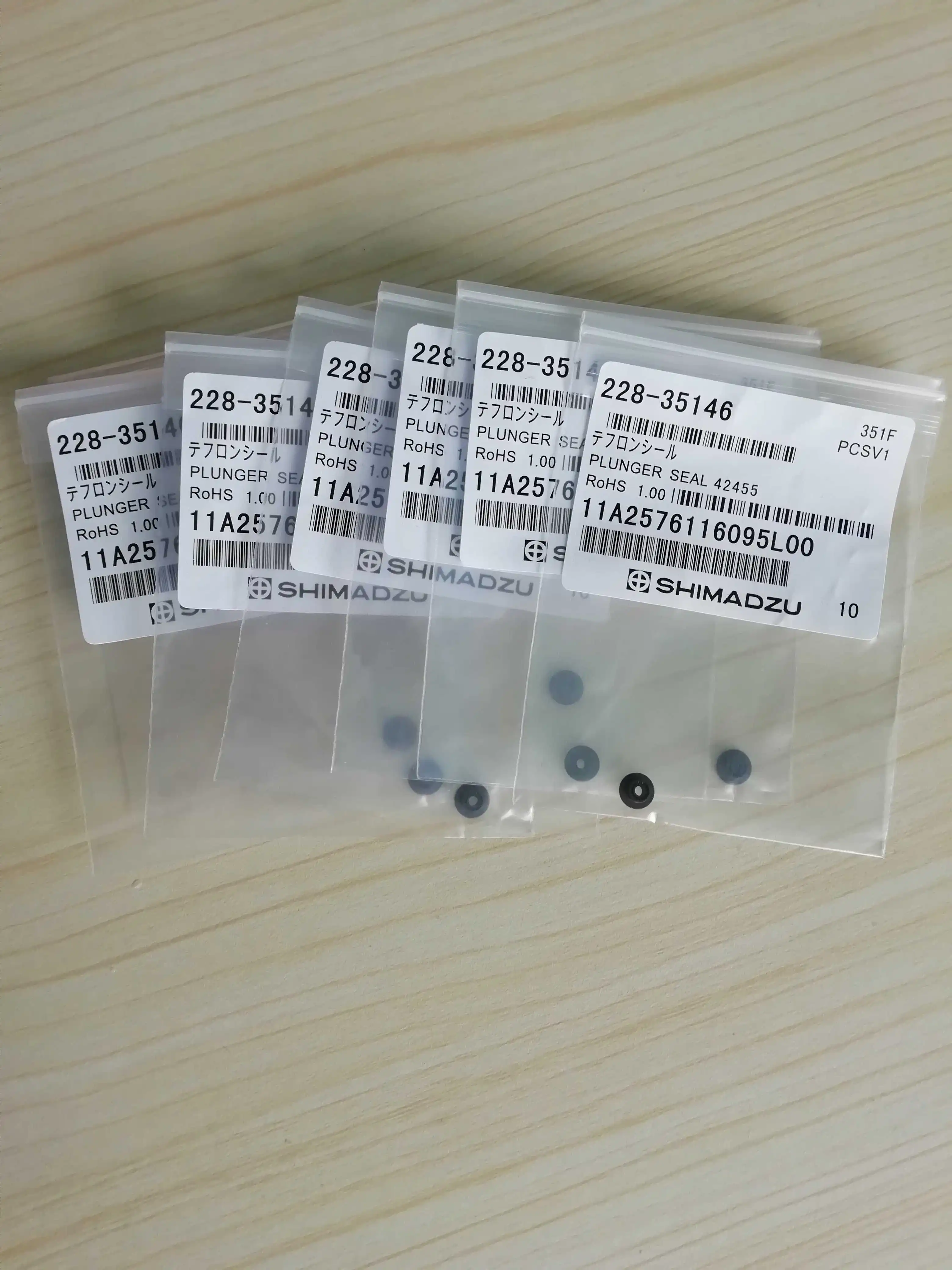 

Для Shimadzu 228-35146 LC10-AD LC-20AD LC2010 номер уплотнения поршня