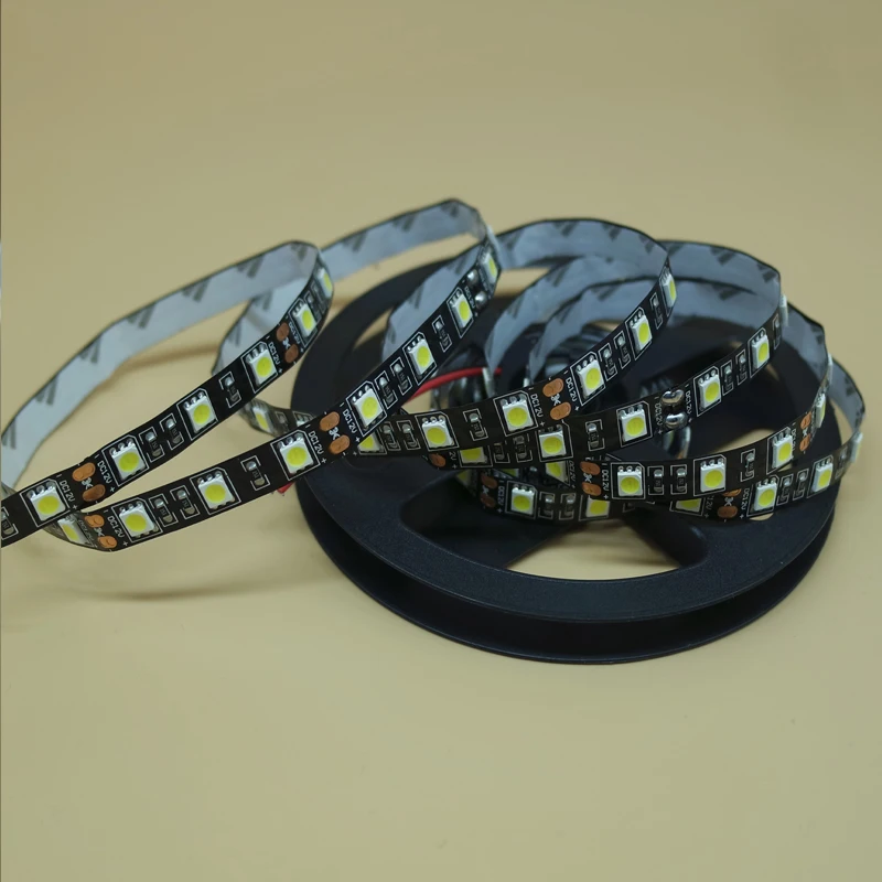 5050 RGB светодиодные полосы света Черный PCB IP65 Водонепроницаемый DC12V 60LED гибкие