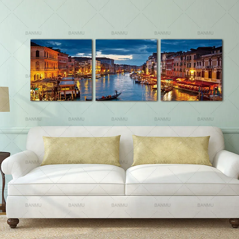 Картина маслом на холсте "Венецианский канал ночью" из 3 частей для домашнего декора гостиной. Без рамки.