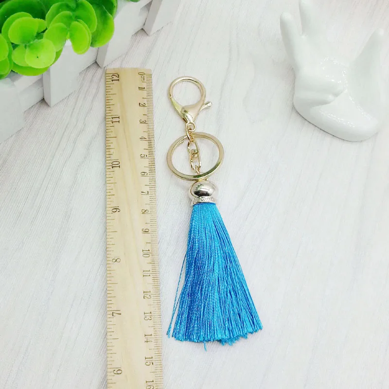 Новинка шелковая искусственная Милая брелок для автомобиля-шелковая женская