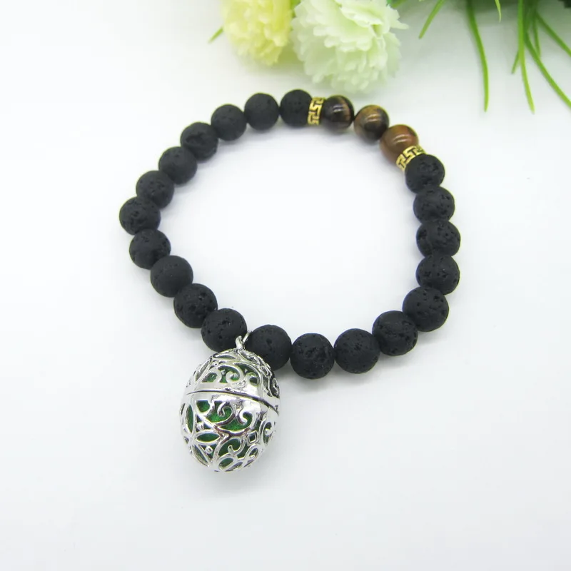 Бусины из черной лавы и цветные камни с милым медальоном сделай сам модные