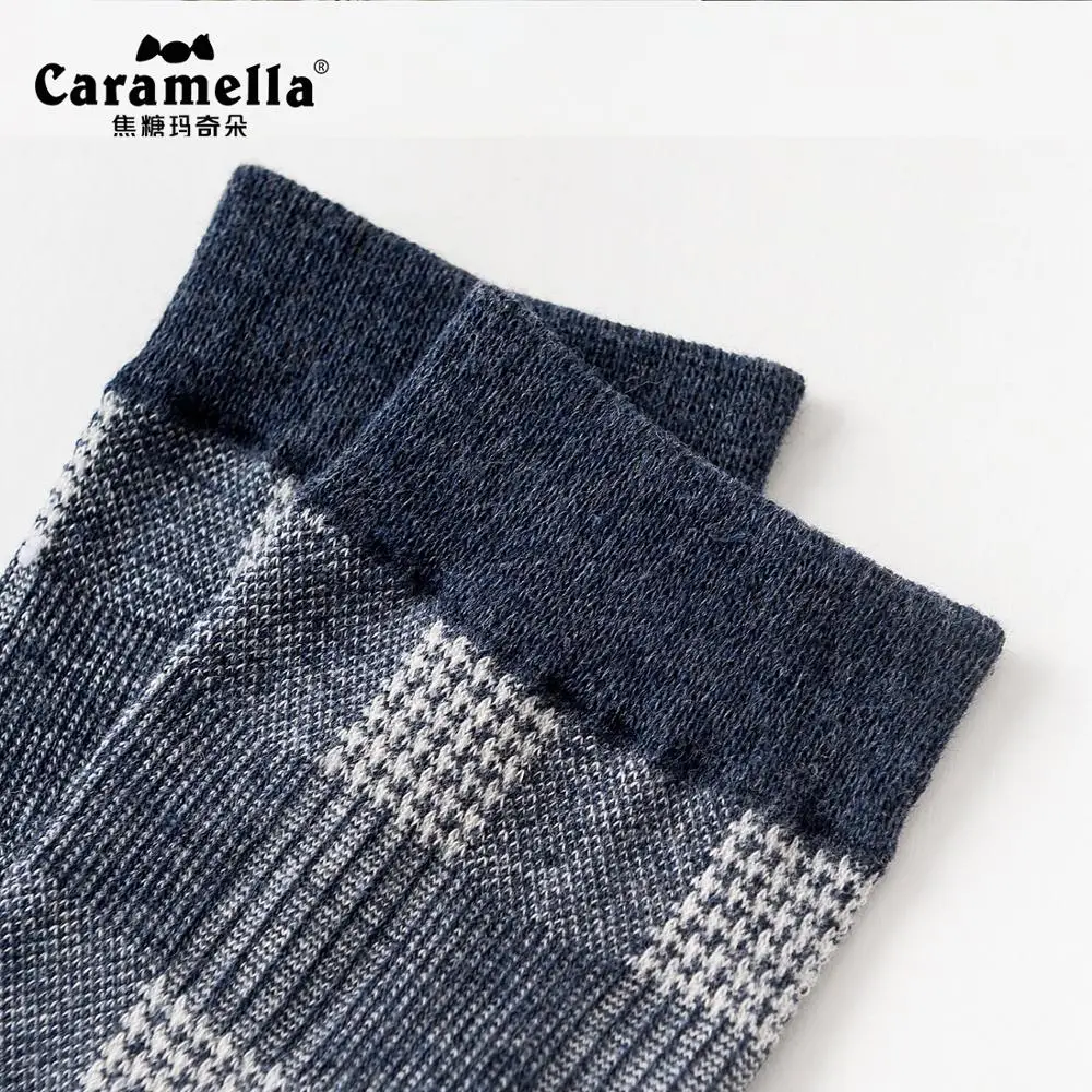 Фото Caramella 4 пар/лот мужские классические стильные носки до середины голени хлопок Caramella 4 пар/лот мужские классические стильные носки до середины голени хлопок