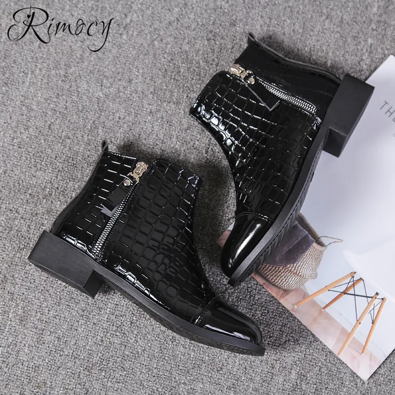 RIMOCY Женщины змеиной кожи модные женские сапоги на квадратном каблуке botas mujer