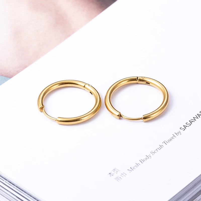 Punk gold small Hoop Earrings female 2018 girls boys circle earrings for women fashion Steel earring jewelry brinco feminino | Украшения и
