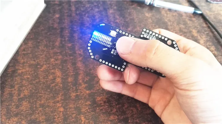Электронный diy Набор вращающийся на пальце светодиодный дисплей POV паяльные