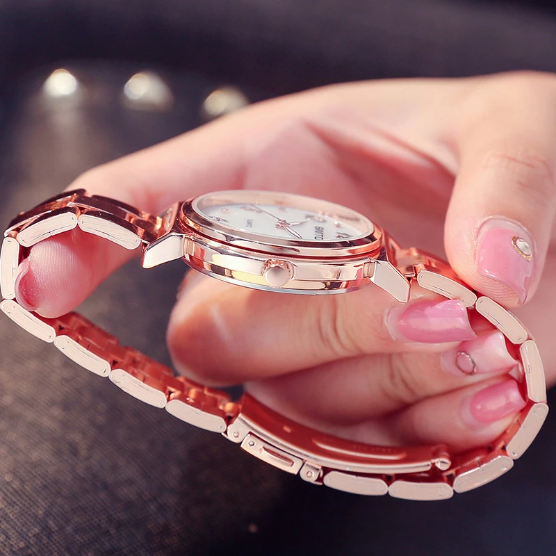 Часы Для женщин золотыми стразами модные наручные Женский Кристалл женская