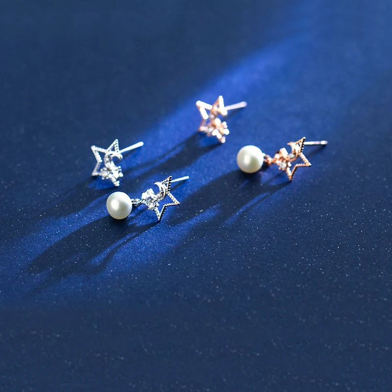 

Женские серьги-гвоздики из серебра 100% пробы с подсветкой