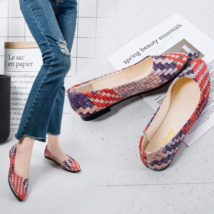 Туфли-Лоферы женские с заостренным носком без застежки из искусственной кожи