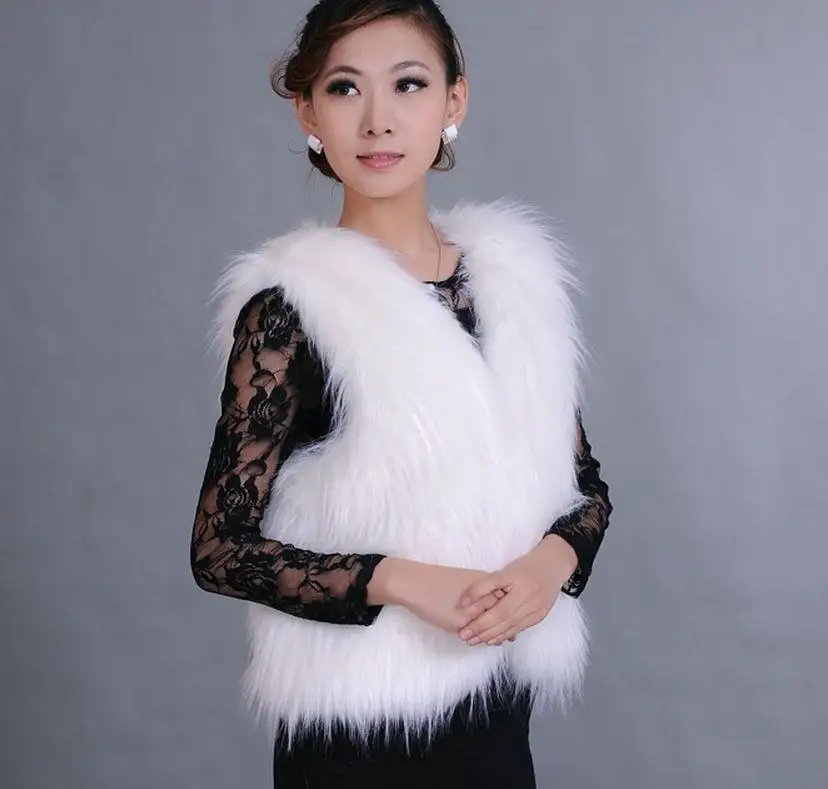 Новинка зима 2017 модная брендовая куртка из искусственного кроличьего меха