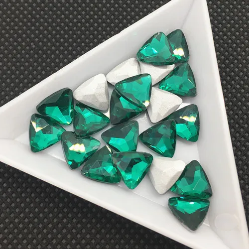green zircon 8 мм 10 мм 12 мм 14 мм 16 мм 18 мм 23 мм трехугольное стекло, кристалл, камень, заостренный назад горный хрусталь все цвета для одежды diy - Color: green zircon
