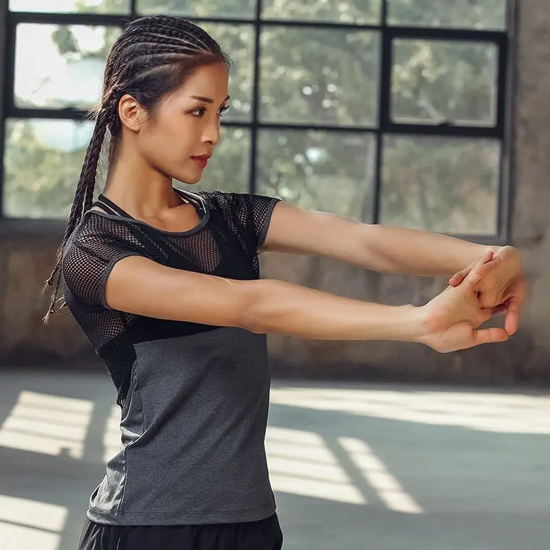 На задней части туфлей Для женщин фитнес плотно женский футболка Dry Fit Training блузка
