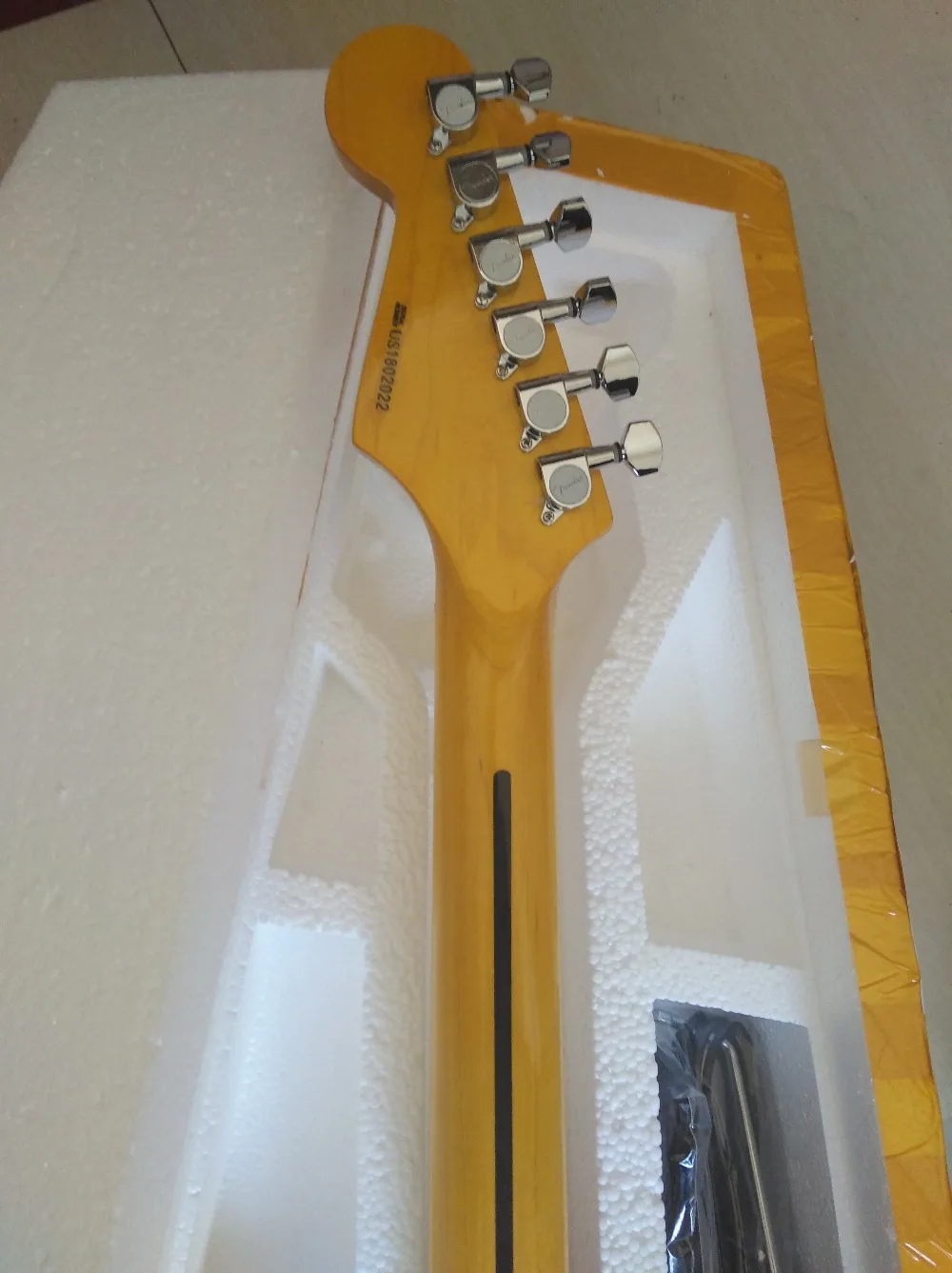 Реликвия Stratocaster Sunburst ST ясень желтый Винтаж клен для грифа электрогитары | Спорт и