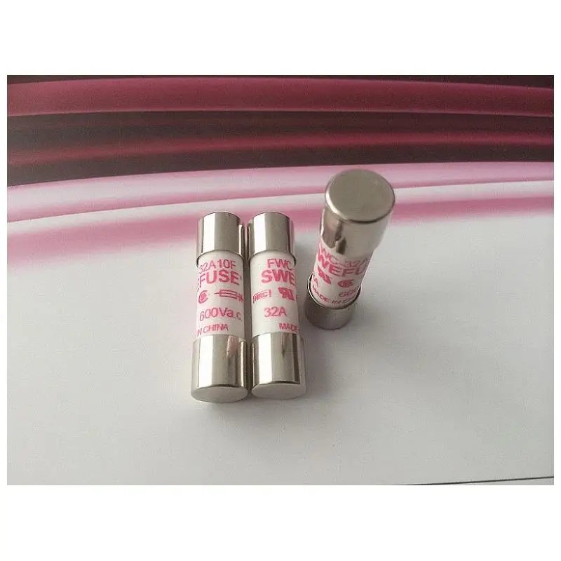 Тайвань импортирует предохранитель FWC - 32 a10f a 600 v и 10 раз; Полностью заменить 38 мм