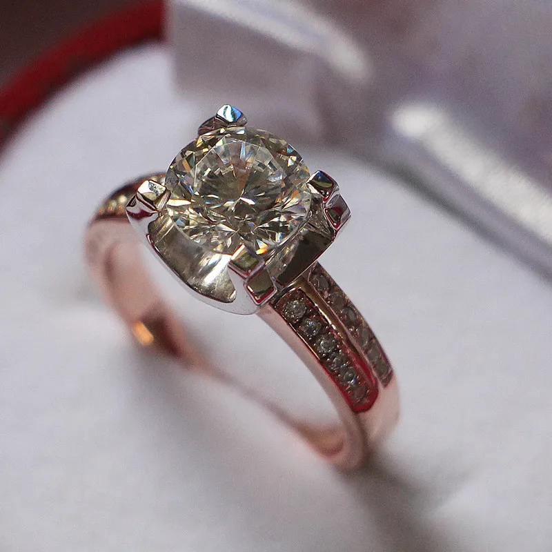 

1 Carat Diamond Ring 925 Sterling Silver Proposal Ring The 4 prongs are White Gold Pated,the Setting is Rose Gold Plated