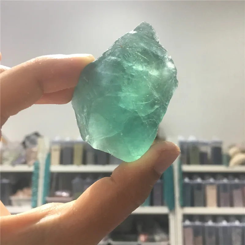 2 шт. красивые натуральные камни и минералы зеленый flourite необработанные драгоценные камни с лечебным действием, образцы кристаллов для украшения дома и свадьбы