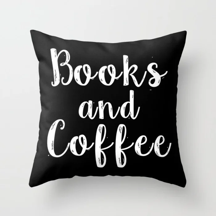 Простая черно белая модная мягкая глянцевая наволочка в горошек с