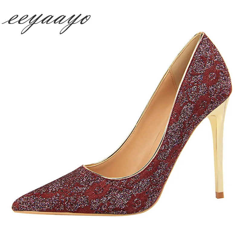 Wine red Новинка года; сезон весна-осень; женские туфли-лодочки на высоком тонком каблуке с острым носком; пикантные ажурные свадебные женские туфли для невесты; золотистые туфли на высоком каблуке - Цвет: Wine red