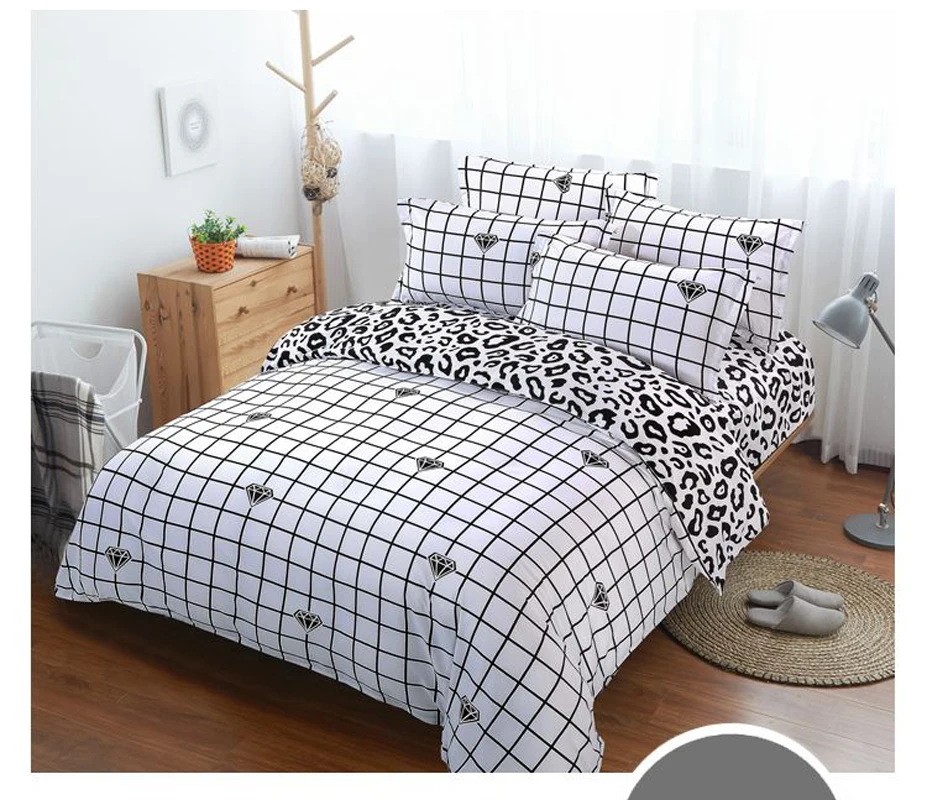 Белый и черный полосатый комплект постельного белья с покрывалом простой модный