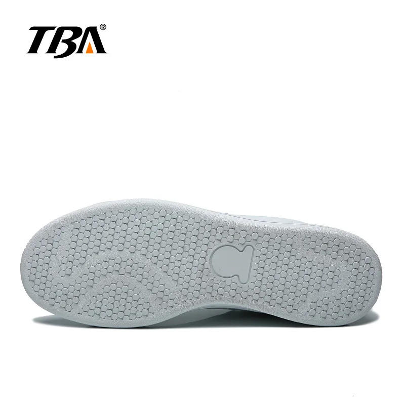 TBA 2017 простой городской мужские скейтбординга кроссовки молодой человек черный