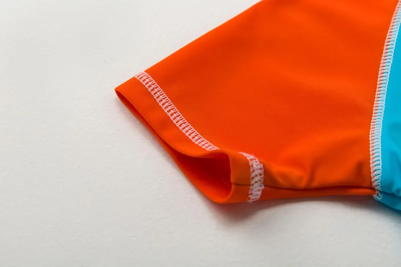 Детский цельный купальник для малышей с милым рисунком UPF50 + Рашгард плавания