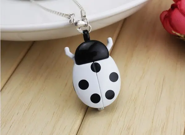 1 шт различных цветов ожерелье с божьей коровкой кварцевые карманные часы |