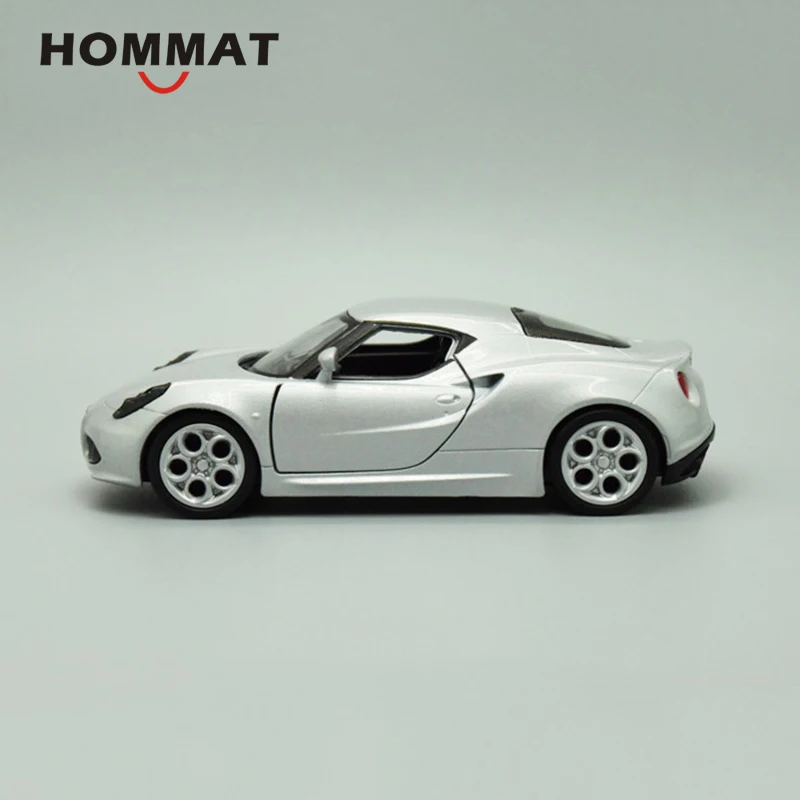 HOMMAT имитация 1:36 Alfa Romeo 4C спортивный автомобиль литая модель игрушечного