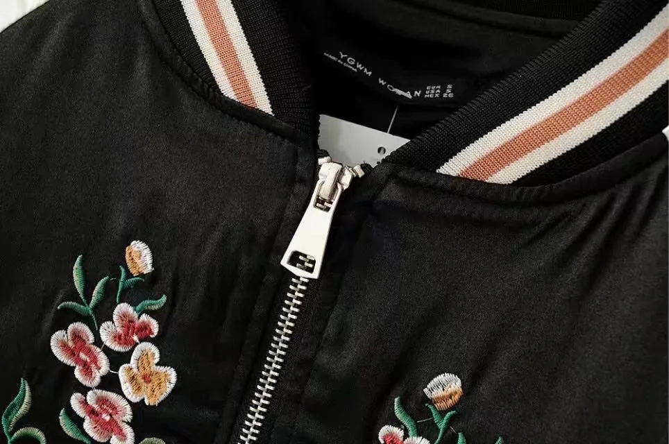 Женская куртка бомбер с контрастными рукавами цветочной вышивкой павлина|bomber