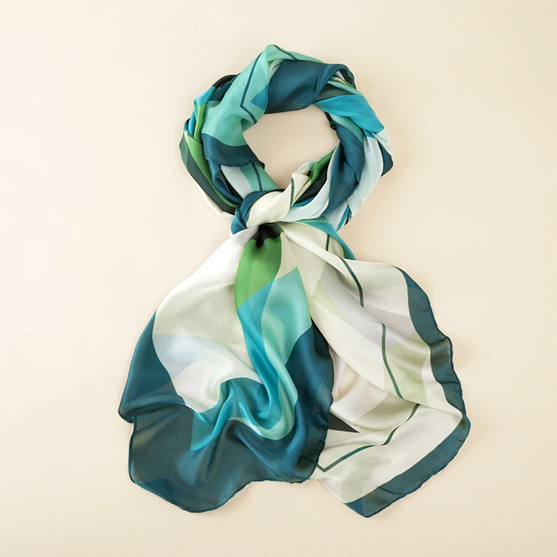 Luxury Brand Women Silk Scarf Beach Shawl and Echarge Luxurious Wrap Designer Scarves Plus Size Female Stole Bandana 7IV |