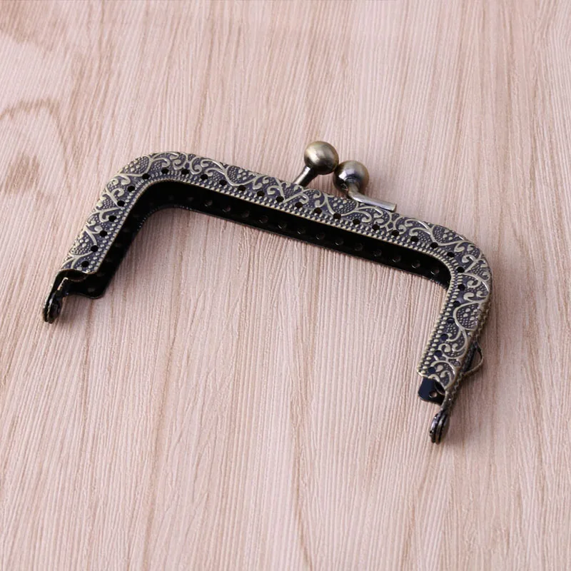 Для шитья кошелька сумки для монет металлическая рамка с застежкой Kiss 8 2 см x 4 5