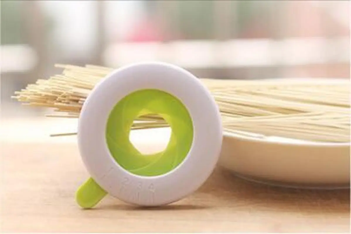 Innovative Compact Spaghetti Measures Kitchen Gadgets Noodle Measuring Tools / Adjustable Portion Guide for One To Four Servings | Дом и сад