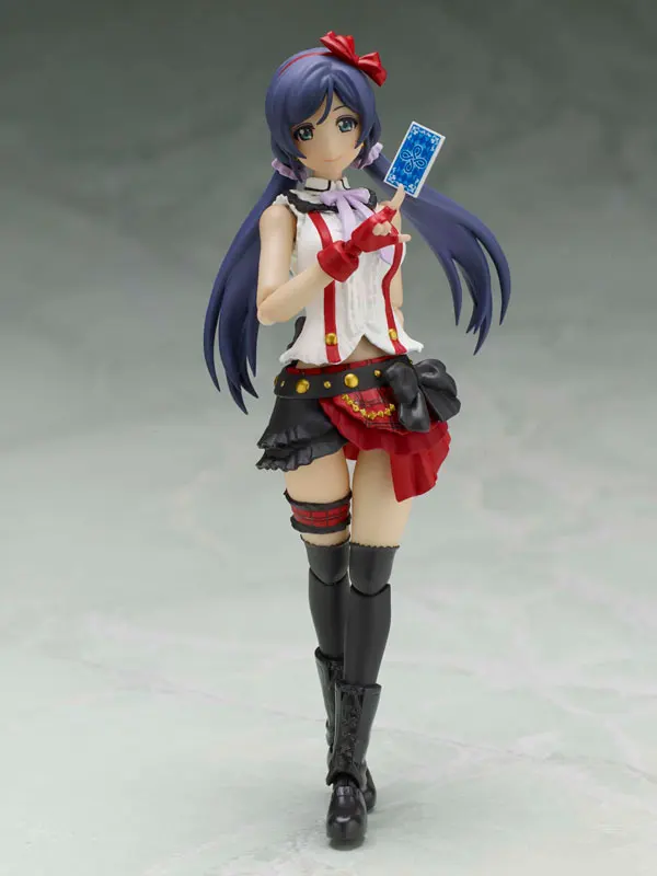 Оригинальная экшн-фигурка BANDAI Tamashii Nation S.H.Figuarts (SHF)-Nozomi Tojo (Bokura wa Ima no Naka de) из Love Live! |