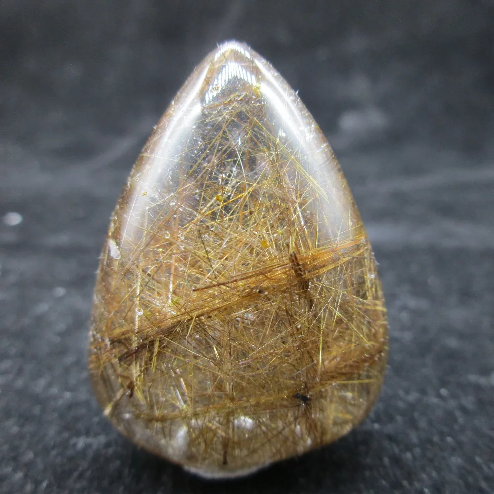 Crystal 17. Рутиловый кварц Кристалл. Кристалл 17. Рутилированный. Камень с волосами.