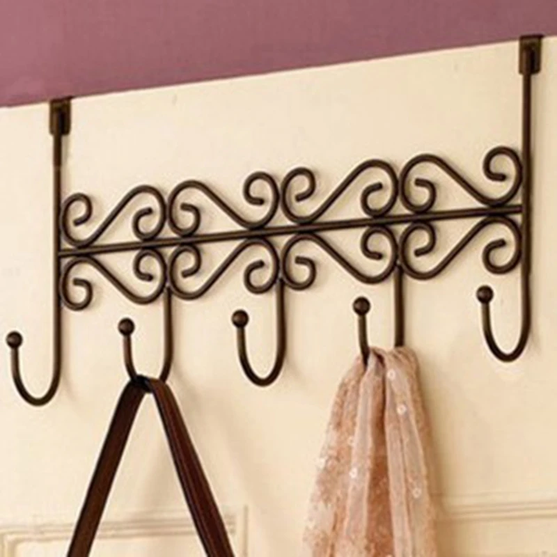 

Iron material quality convenient and practical five door hook trace