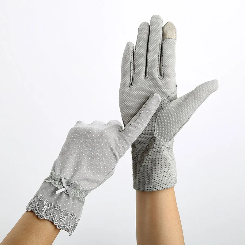 Women Sunscreen Gloves Spring Summer Lace Stretch Touch Screen Glove Anti-UV Wrist Short Slip Resistant Driving Glove Size 23cm