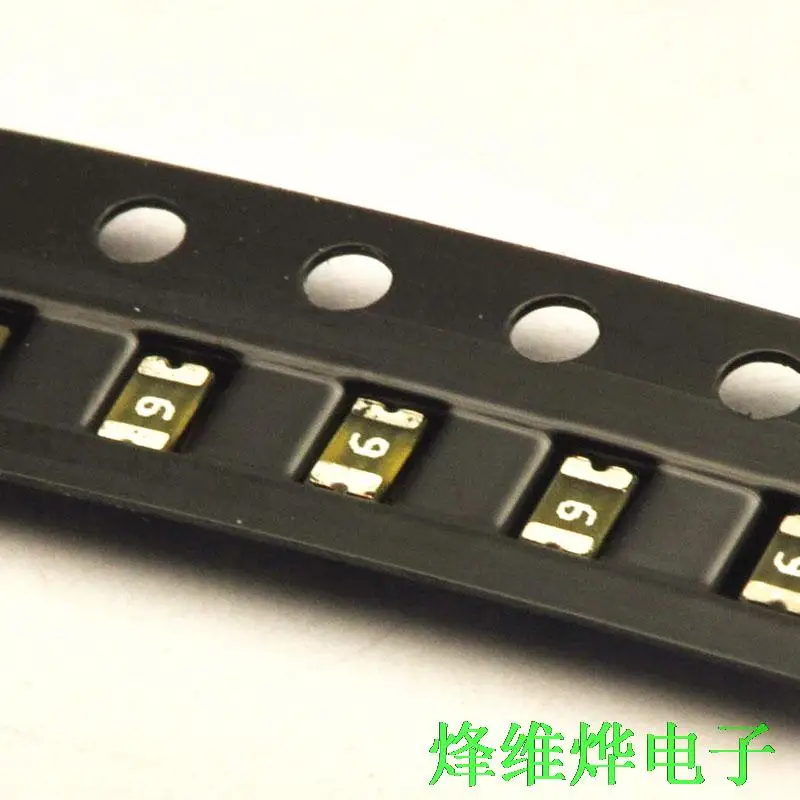 

Free postage 0805 patch self recovery fuse PSMD100 6V 1A PPTC insurance (50)