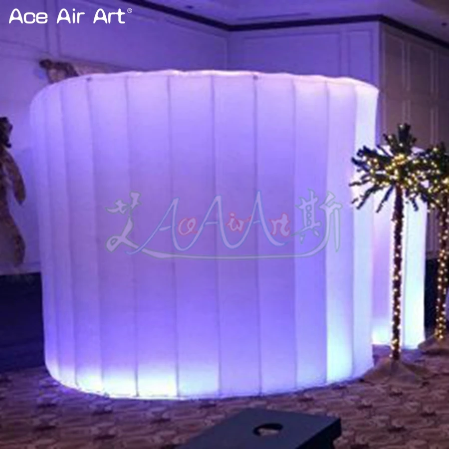 

2.1m Tall colored led inflatable swirl booth,curved wall divider with blower interior for wedding party.