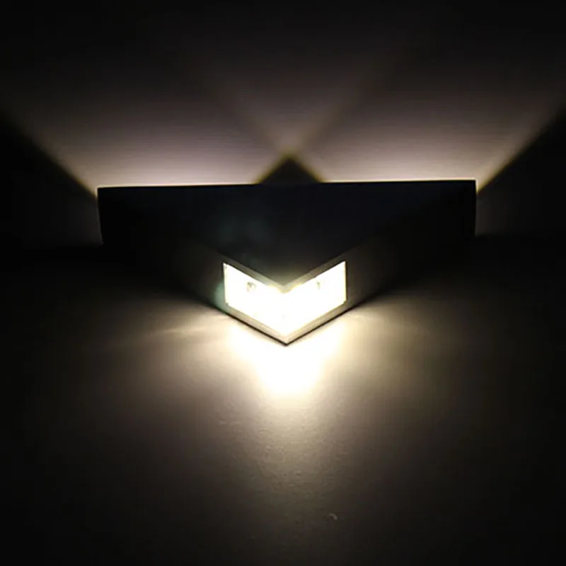 Настенный светильник светодиодный алюминиевый треугольник 3 Вт высокая мощность