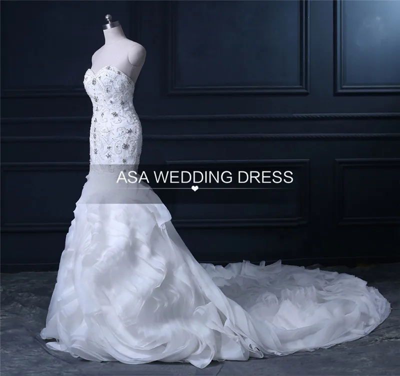 2016 New Arrival Luxury Heavy Beading Crystal Ruffles Sweetheart Mermaid Long Train Formal Church Wedding Dresses