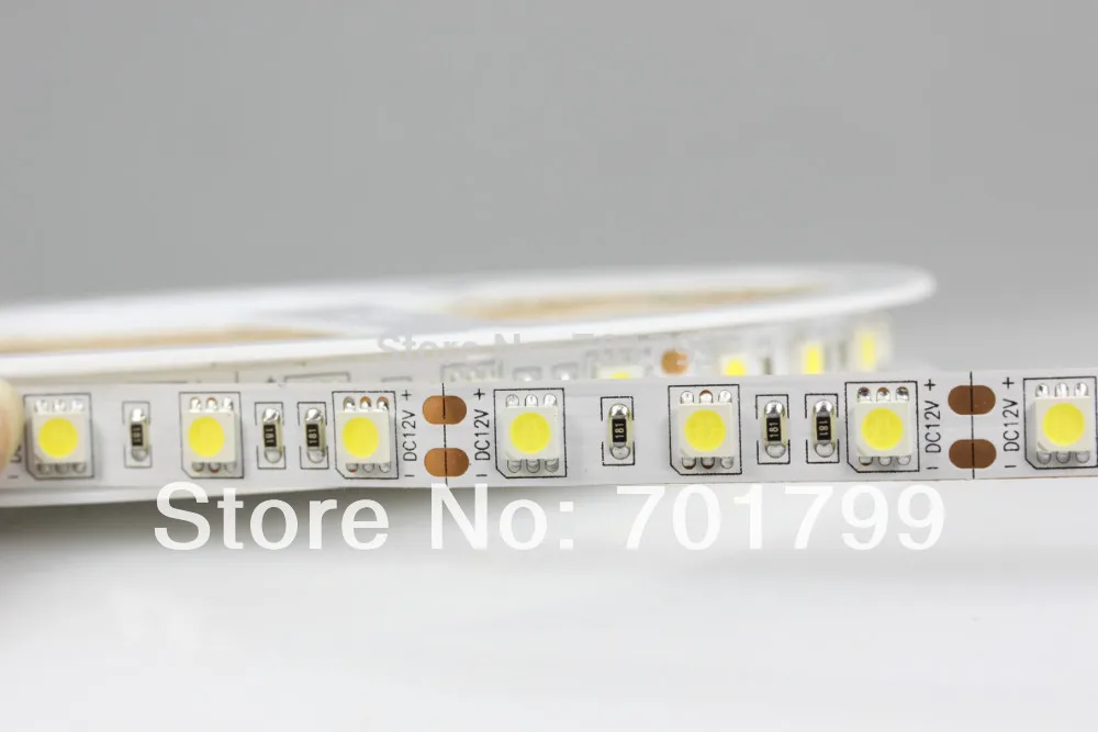 Фото Светодиодная лента 5050 SMD 12V гибкий свет 60LED/m 5m 300LED белый теплый синий зеленый Светодиодная лента 5050 SMD 12V гибкий свет 60LED/m 5m 300LED белый теплый синий зеленый