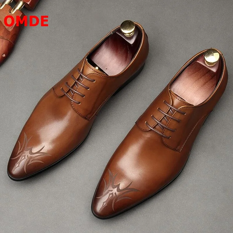

OMDE Pointed Toe Dress Shoes Men Fashion Printed Leather Wedding Shoes Luxury Lace-up Business Office Shoes Men Formal Shoes